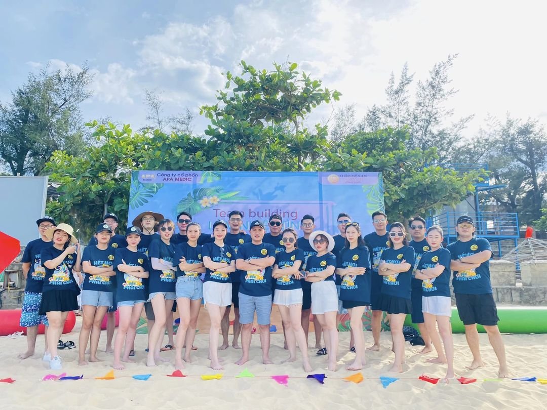 Team building - Làm hết sức chơi hết mình