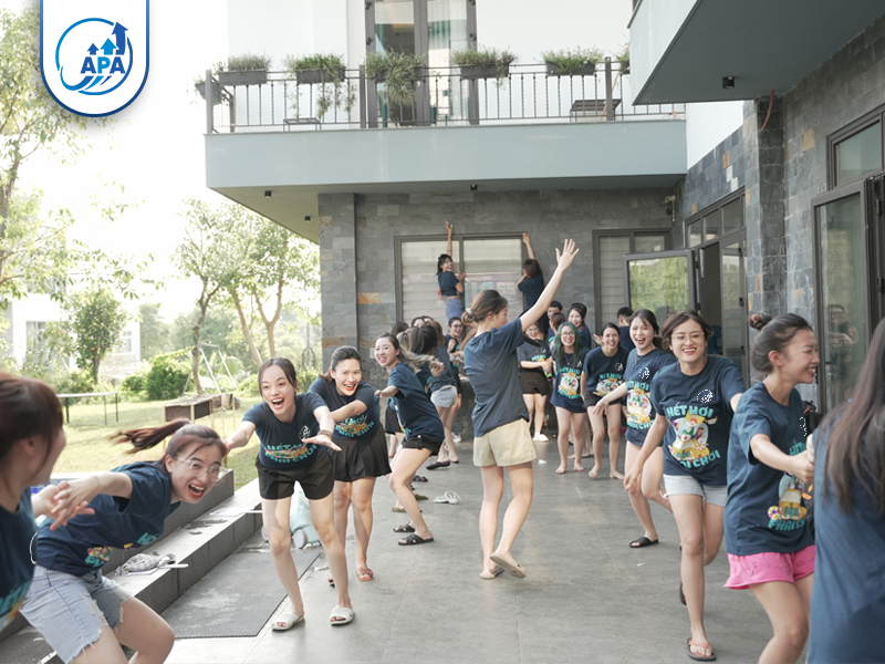 Team building - Những phút giây nhiệt huyết, vui vẻ