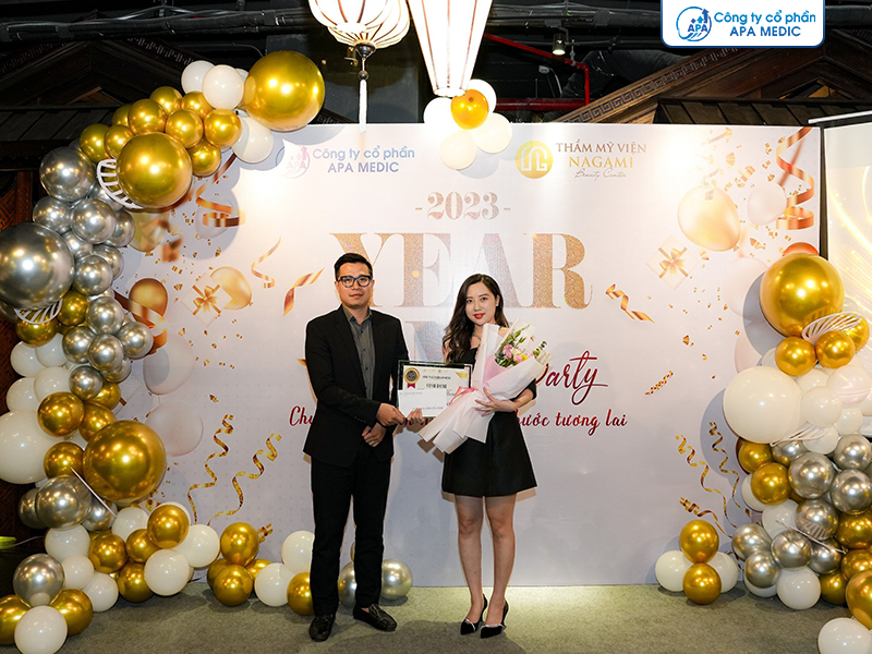 Vinh danh những cá nhân có thành tích xuất sắc